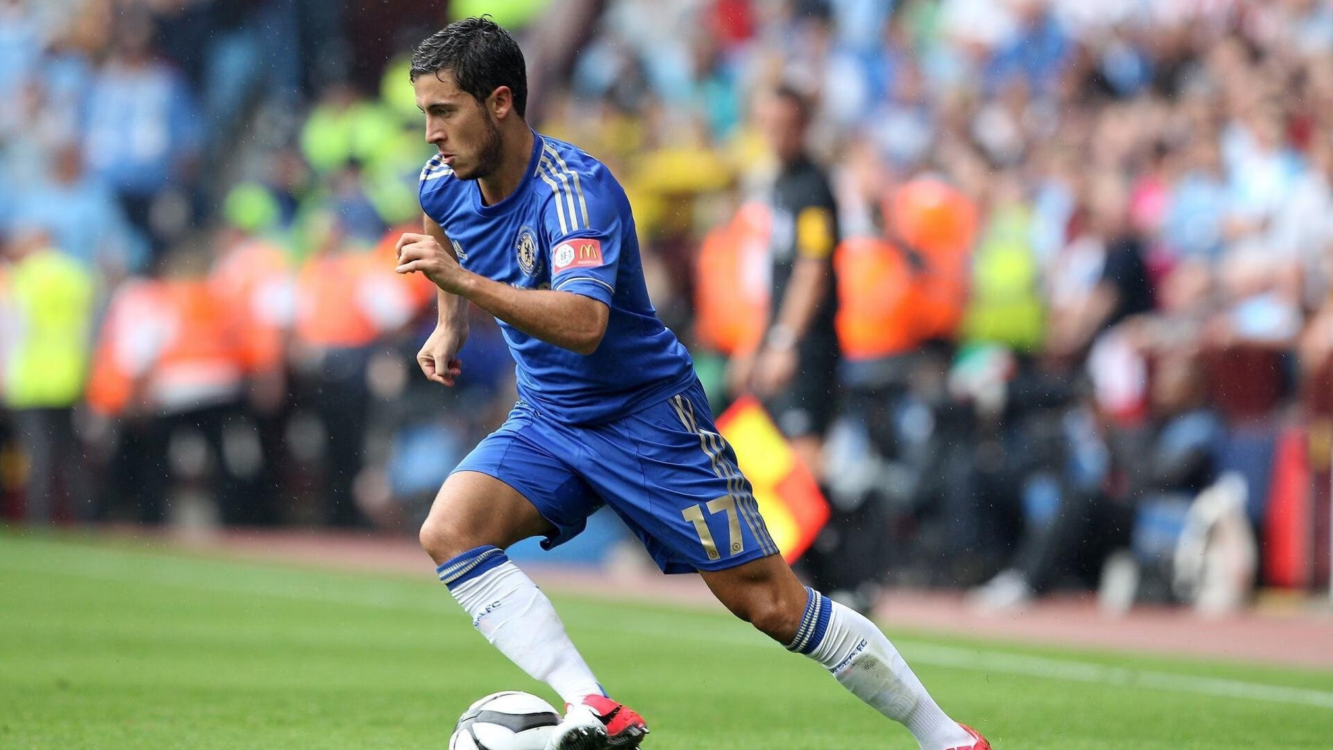 _夜光战场：夜间灯光秀激发不同精彩_，夜光灯视频